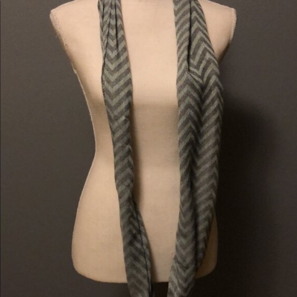 Scarf - Picture 2 of 2